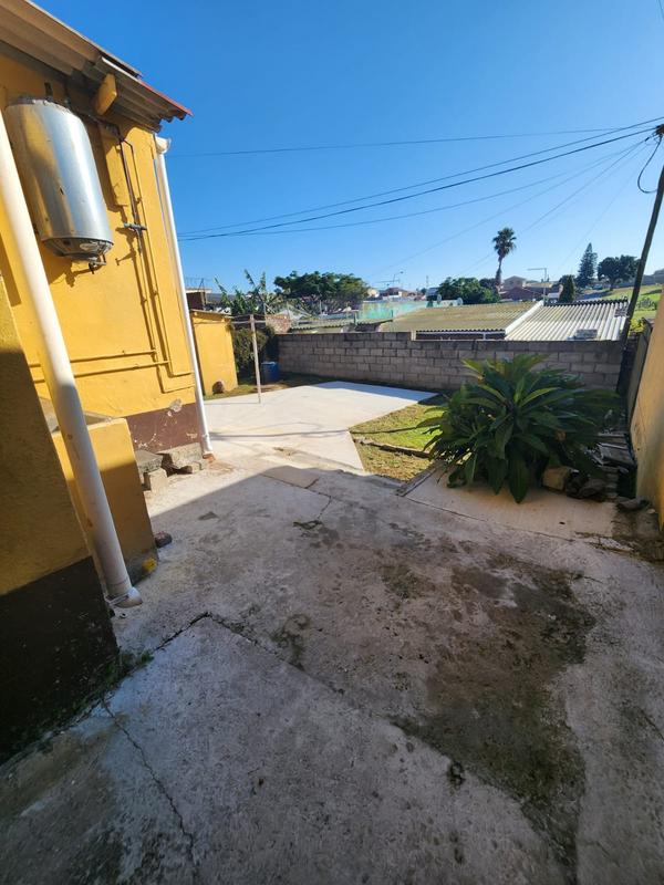 2 Bedroom Property for Sale in Malabar Eastern Cape